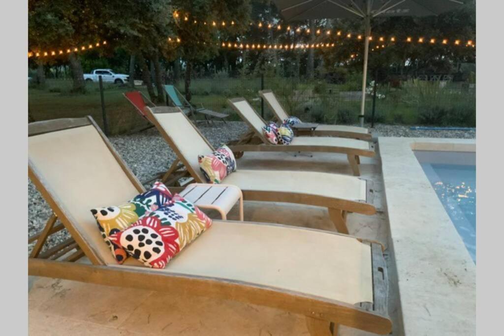 Gite Dans Les Pins Avec Piscine Villa Mazan Luaran gambar