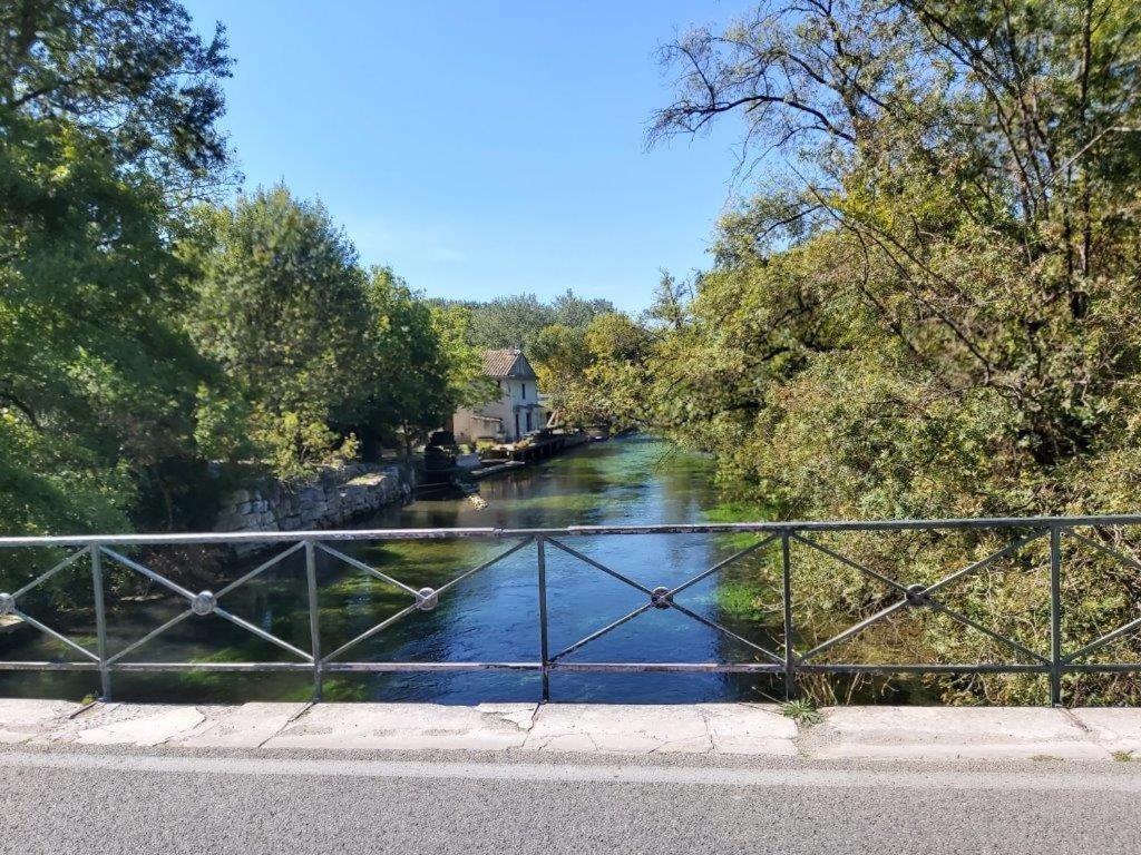 Gite Dans Les Pins Avec Piscine Villa Mazan Luaran gambar